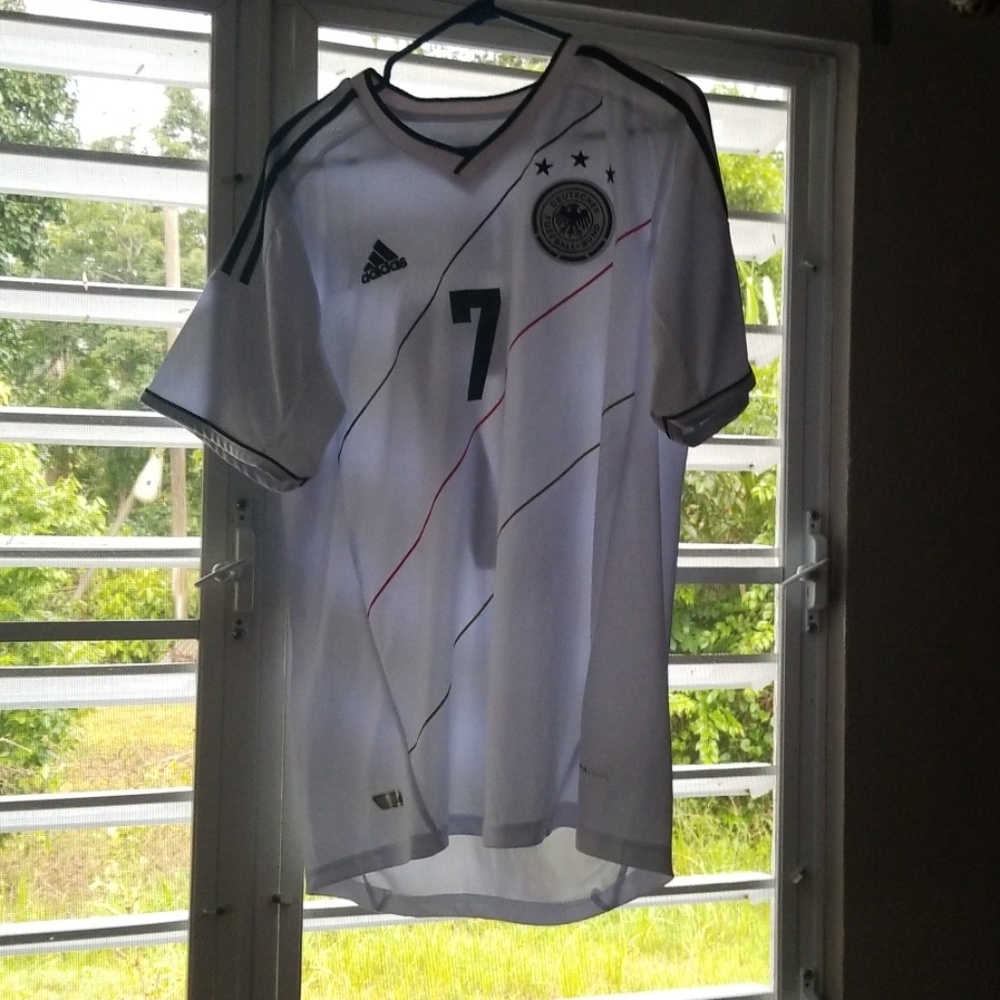 Addidas Soccer Tshirt